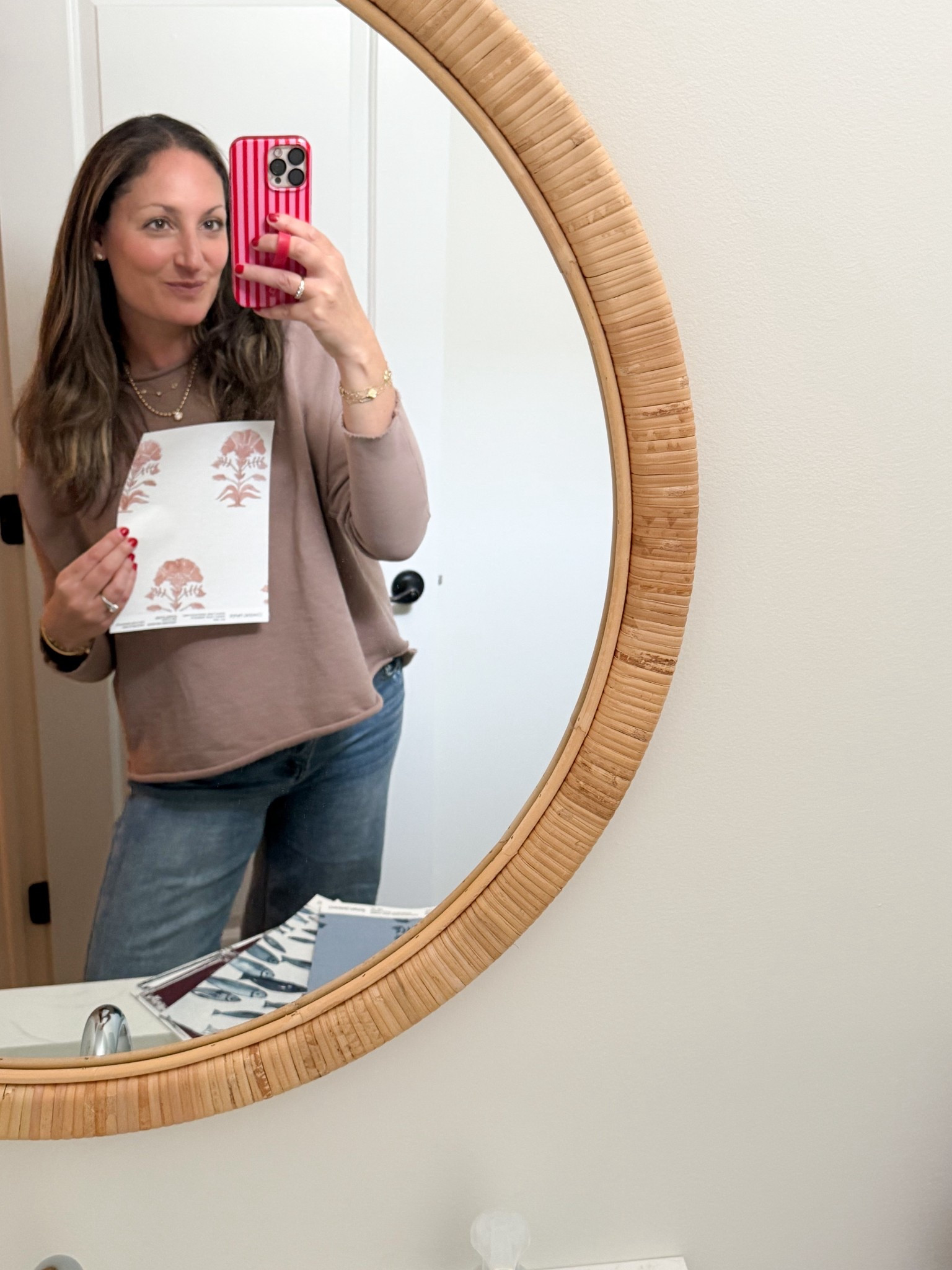 Wallpaper sampling for our basement and I think we have a winner! I love this block print — I think it’s going to look so beautiful with our taupe vanity and brass and rattan accents 🙌🏻



#LTKSeasonal #LTKdayinmylife #LTKHome