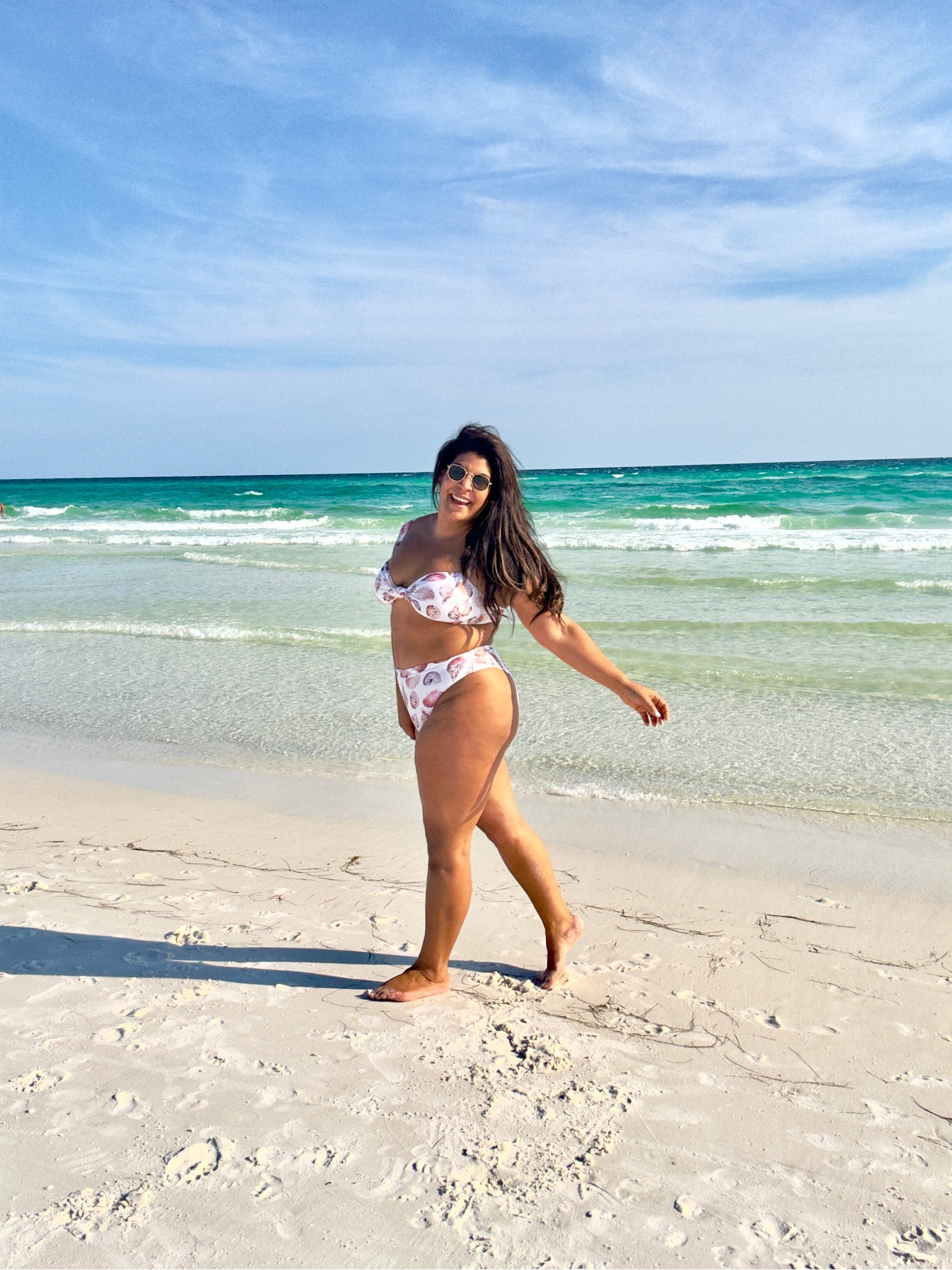 Summer isn’t over! This is one of my favorite show me your mumu swimsuits! I’m 5’9” 38D size 12/xl — wearing an XL on top & L on bottom 🐚🩵

#LTKMidsize #LTKSeasonal #LTKSwim