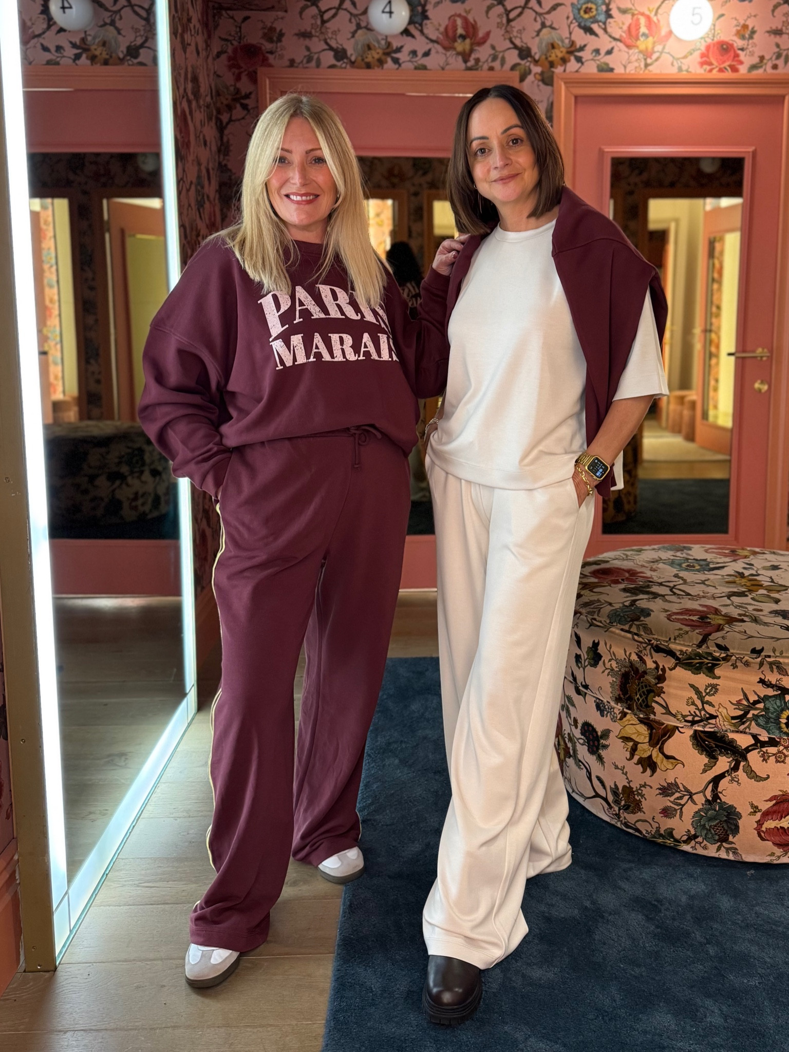Sharing this casual look for our #colourmeneutral series with #lizandsam

Long sleeve Paris Marais sweatshirt with crew neckline and graphic slogan 
Comes in sizes XS to L 
And the material is a mixture of cotton & Elastane 

The stripe wide leg joggers with side leg stripe and side slip pockets and elasticated drawstring waist come in sizes XS to L 
And are a mixed material consisting of 66% cotton and 34% polyester 

Check out Liz’s page for her outfit details 




#LTKspring #LTKover50style #LTKuk