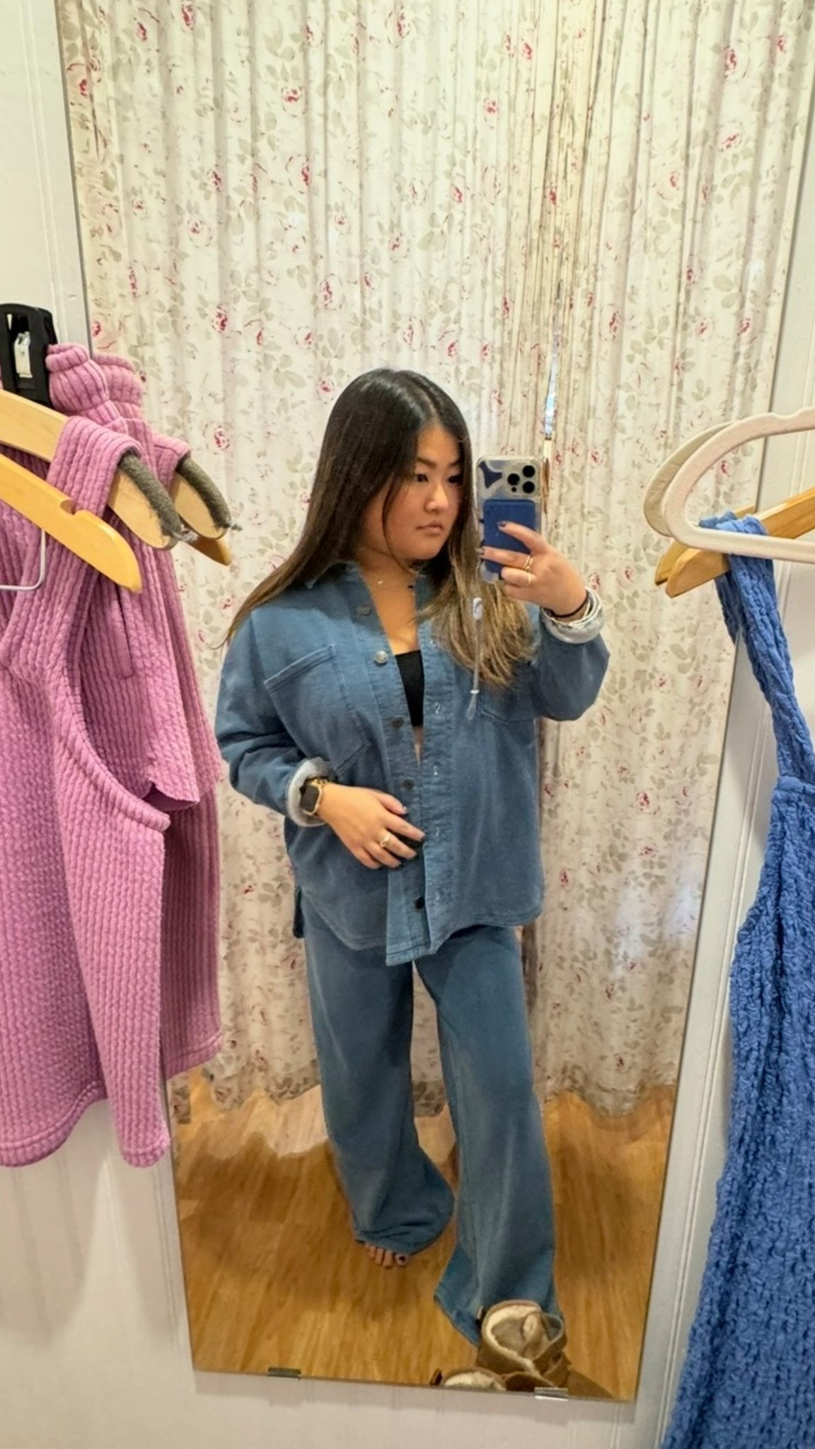 Denim as a sweat set is my new favorite thing! 

#LTKTravel #LTKStyleTip #LTKGiftGuide