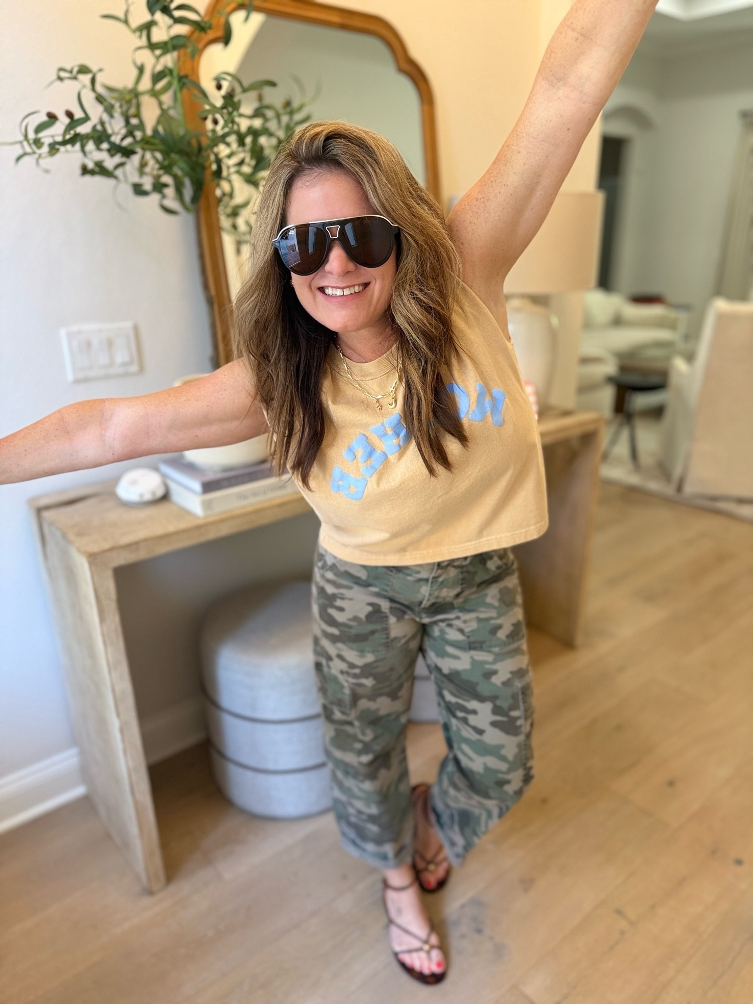 The weekend is here!!🙌

I honestly believe camo is basically a neutral. Paired it with a fun tee and these sandals I snagged during Anthro’s sale! 

These DV jellies are worth the hype!

#LTKootd