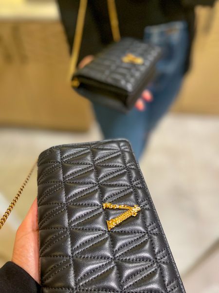 Alexa play Versace by Migos. I got this for Christmas and I love that it’s multi-functional. It can be worn as crossbody using the gold chain or you can remove the chain and carry it as a clutch or wallet. Perfectly fits in a carryon when you travel, too. It’s the options for me!

#LTKitbag #LTKstyletip