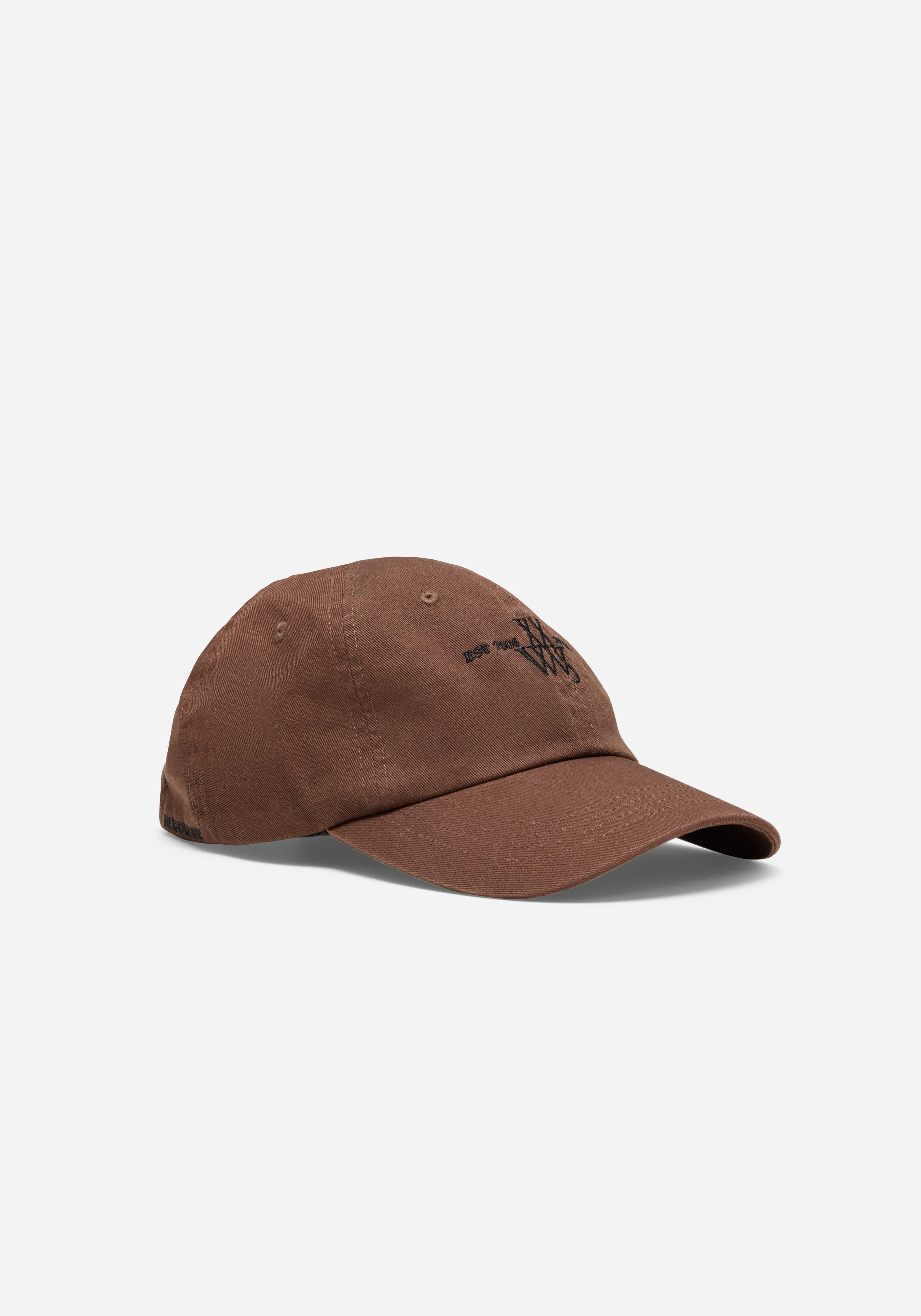 Vwxx Est 04 Cap | Viktoria & Woods