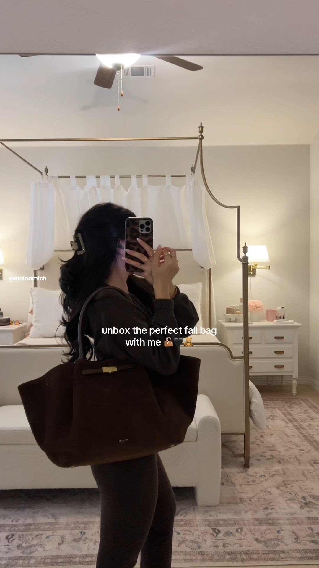 The perfect chocolate brown suede tote bag for fall! 🤎 she sells out quick so if you missed her last fall runnn

#LTKSeasonal #LTKItBag #LTKStyleTip