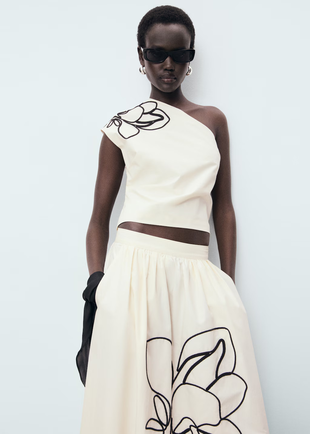 Asymmetrical flower-embroidered top - Women | MANGO USA | Mango (US/MX/AU)