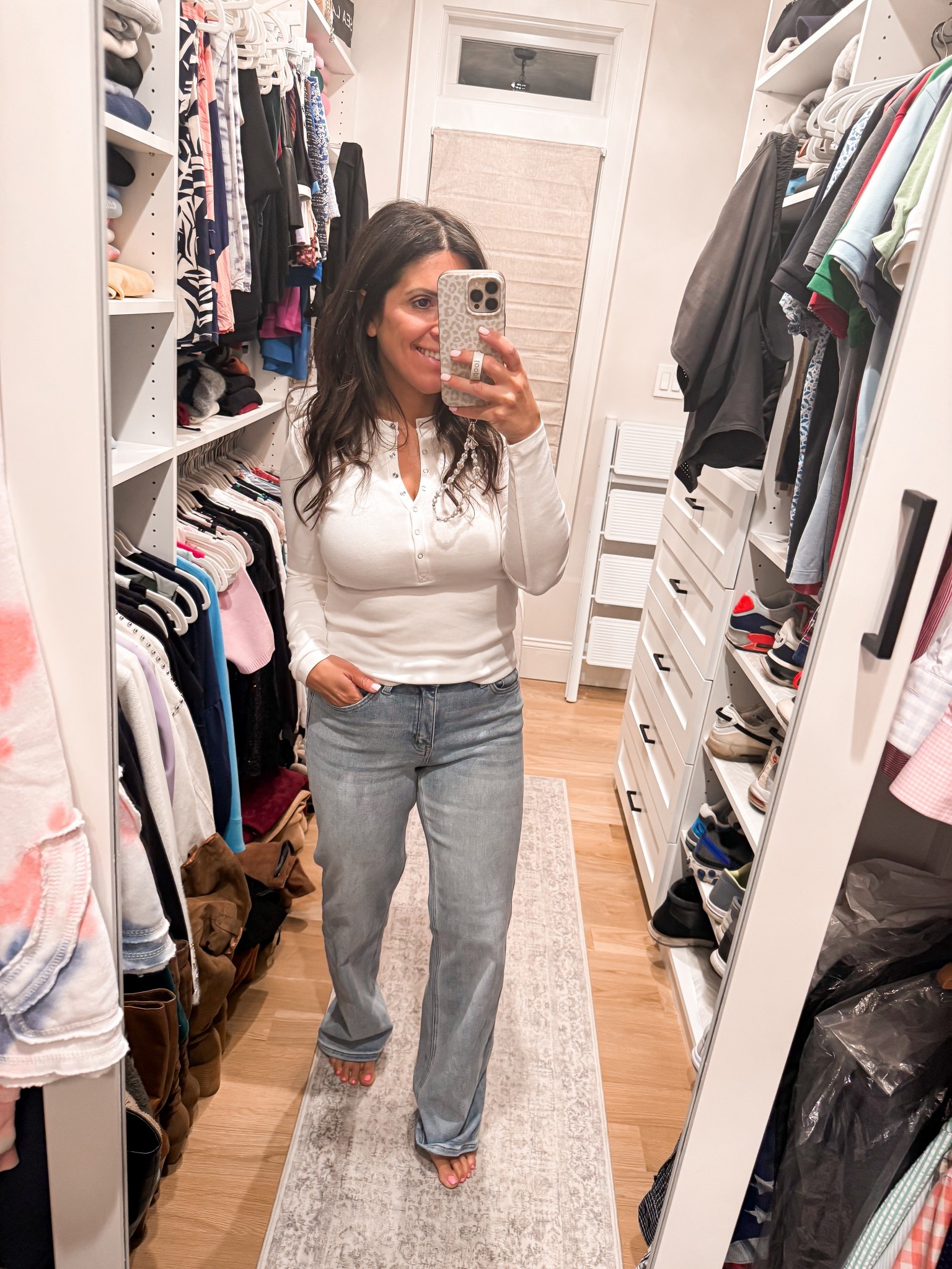 Spring outfit

Love these stretchy high rise straight leg jeans. Size down one. Normally I’m a 27 but I’m a 26 in these. Use code COLLECTIVELEE35 for 35% off 

Henley that’s $18!! I’m in a size medium. 



#LTKSpringSale #LTKPetite #LTKOver40