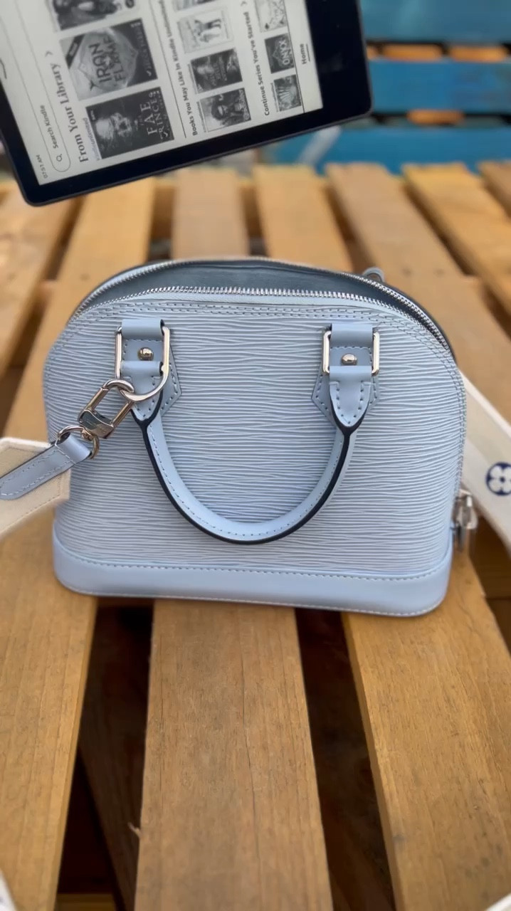 I found a few Louis Vuitton Alma BB’d for a great deal. 

#LTKItBag #LTKSaleAlert