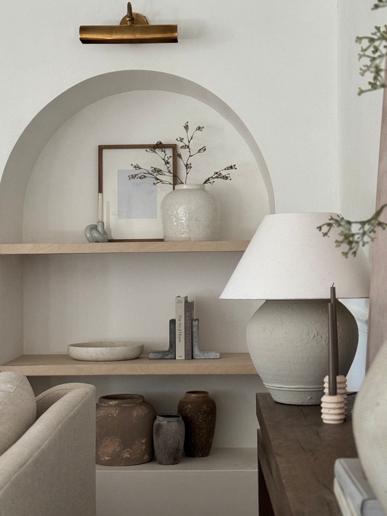 Simple shelf decor for spring! 

#LTKHome #LTKSeasonal