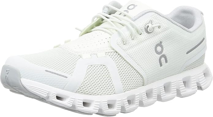On Women's Cloud 5 Sneakers | Amazon (US)