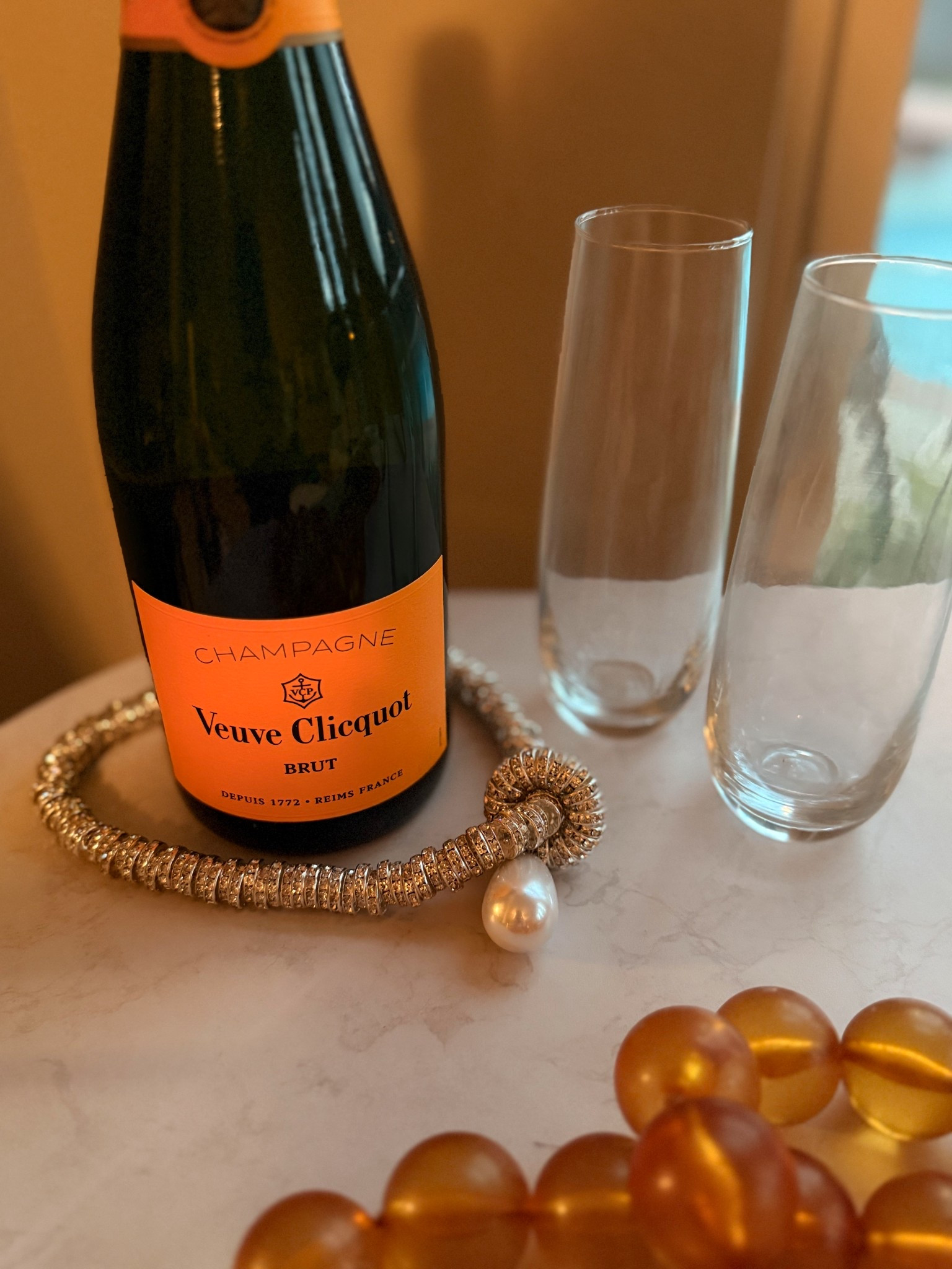 This necklace deserved a moment of its own 🥂
A true statement piece—bold, elegant, and impossible to ignore.

Styled simply, because when the jewelry is this good, it does all the talking.

Statement necklace: Julietta




#LTKLuxury #StatementJewelry
#LTKStyle #EveningDetails

#LTKdayinmylife #LTKHoliday #LTKGiftGuide