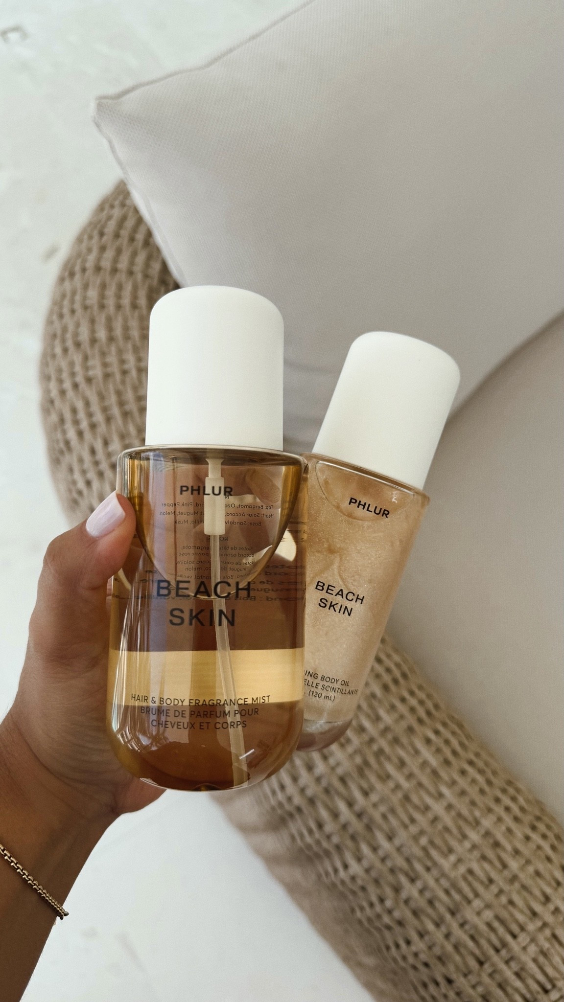 The scent of summer 🐚 salty coconut beachy smell // so intoxicating 🥥  @phlur 

#phlur #beachskin #perfume #fragrance #bodyshimmer #bodyoil #resort #summer #beachvacation #summervacation #beachbag #beachessentials #ad

#LTKTravel #LTKmorningroutine #LTKBeauty