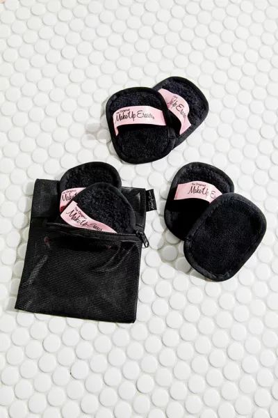 The Original MakeUp Eraser Chic Black 7-Day Set | Urban Outfitters (US and RoW)