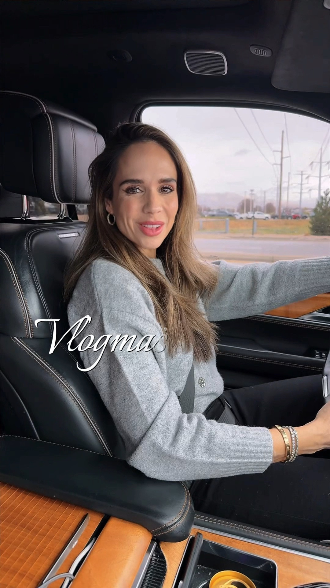 Merry Vlogmas!! Part 2! Our Friday tradition- Family Movie Night 🎥🍿🍕😍

Mom life, family time, vlogmas 2025, night vlog, boy mom
#Vlogmas #nightvlog #vlogmas2025 #momlife 

#LTKdayinmylife #LTKHoliday #LTKmomlife