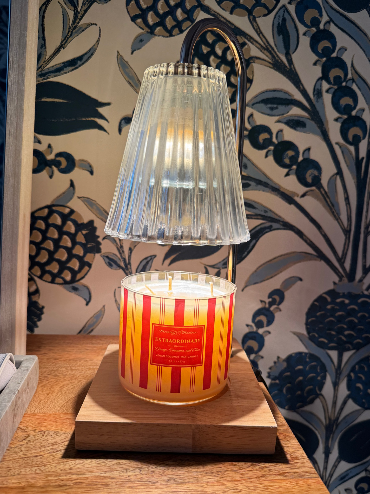 Candle warmer and clean candle brand!!