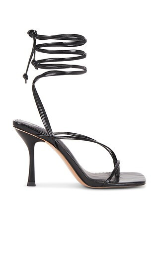 Steve Madden Athea Sandals in Black. - size 6.5 (also in 10, 11, 5, 5.5, 6, 7, 7.5, 8, 8.5, 9, 9.5) | Revolve Clothing (Global)