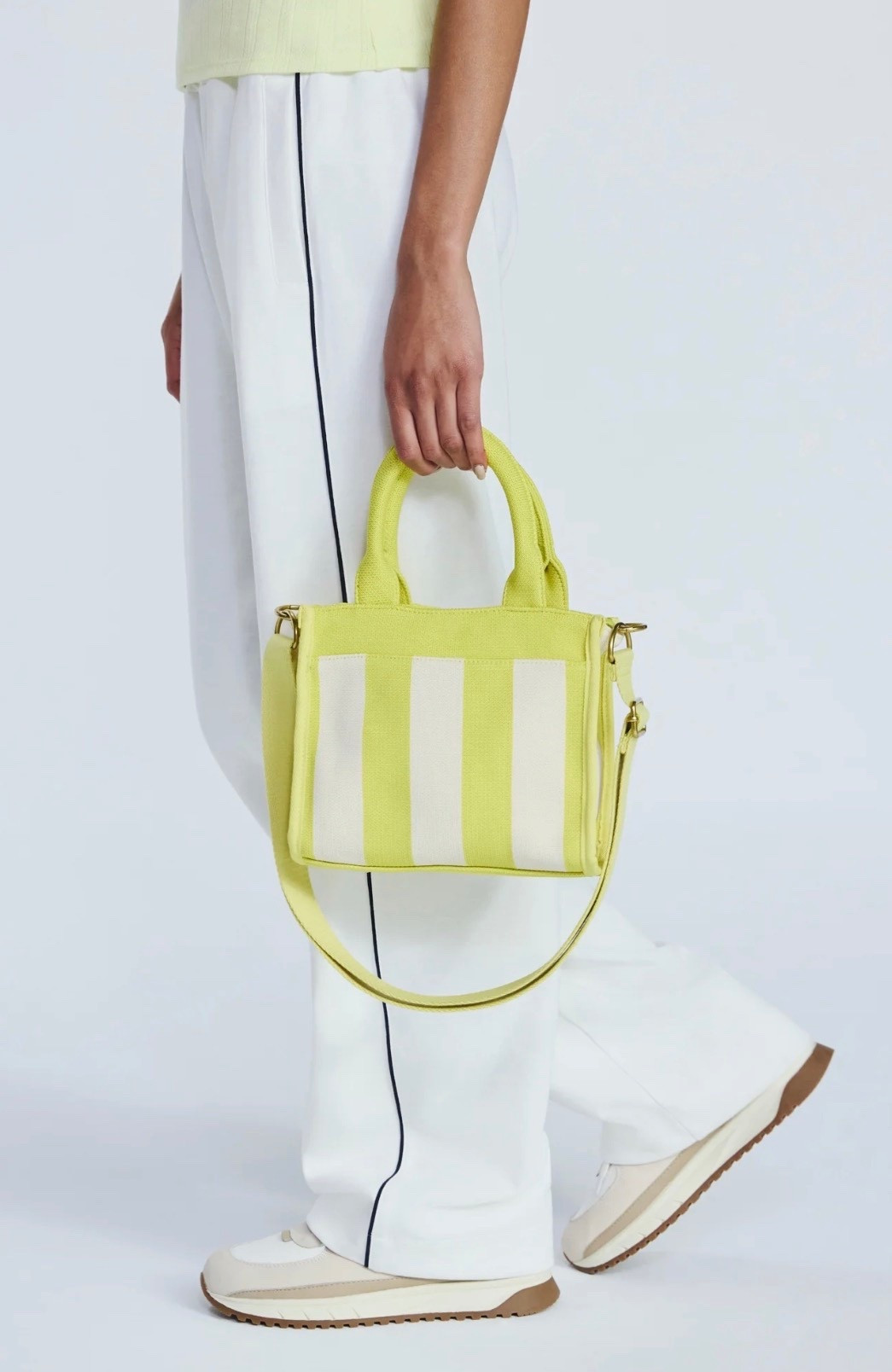Loving this new Free Assembly bag for spring! 

#LTKspringtrends #LTKspring