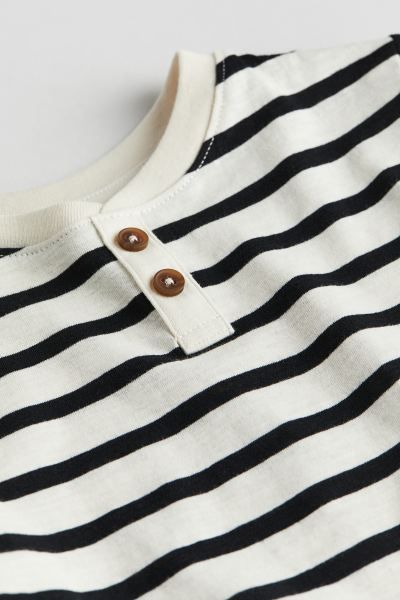 Cotton Henley T-shirt - White/black striped - Kids | H&M US | H&M (US + CA)