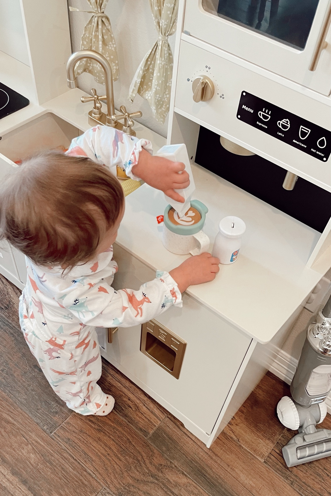 Toddler play kitchen 
Toddler pjs 
Kitchen toys 
Toddler amazon finds 


#LTKfamily #LTKkids #LTKbaby