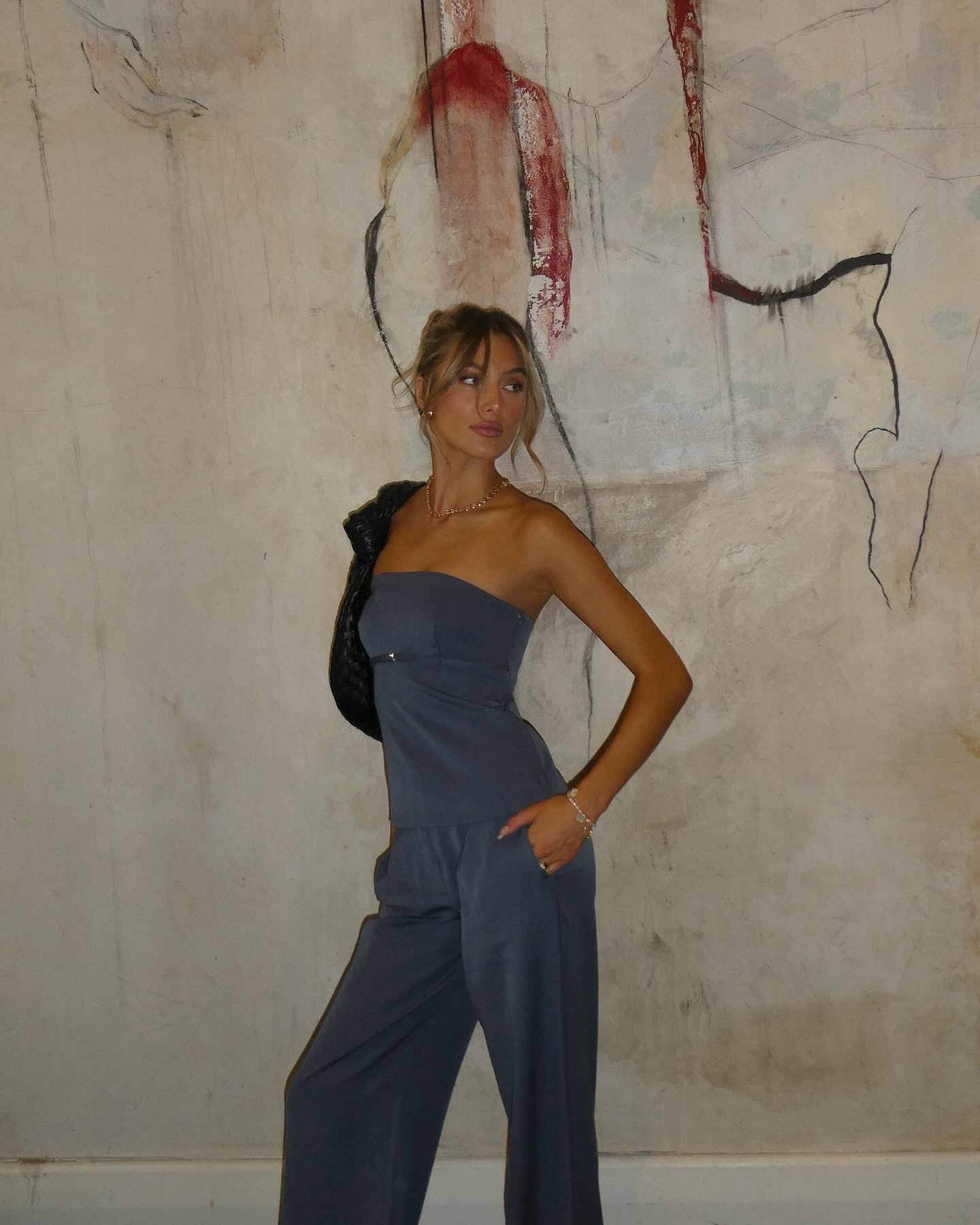 lots of questions on this top! can be paired with jeans for a more casual look 🤍

#LTKaustralia #LTKstyletip #LTKSeasonal