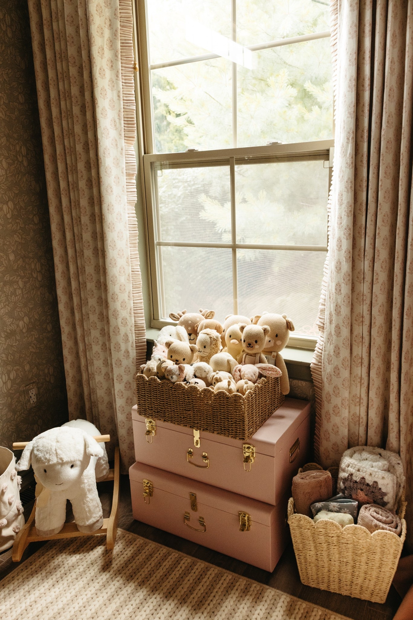  Baby girl nursery ideas. I love how vintage and special this little girl nursery feels

 

#LTKHome