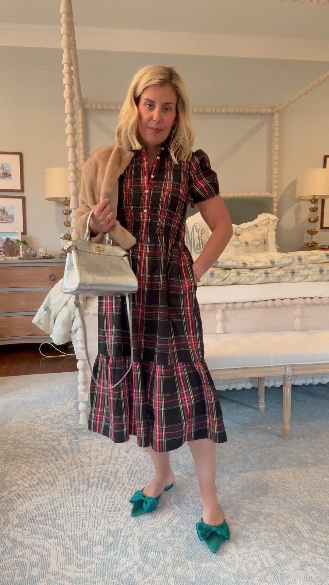 Christmas ready… 

XS dress
S jacket
8 shoes
Yes bag! 

#LTKHoliday #LTKdayinmylife #LTKootd