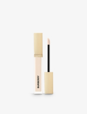 Beyond Wear Perfecting Concealer 8ml | Selfridges