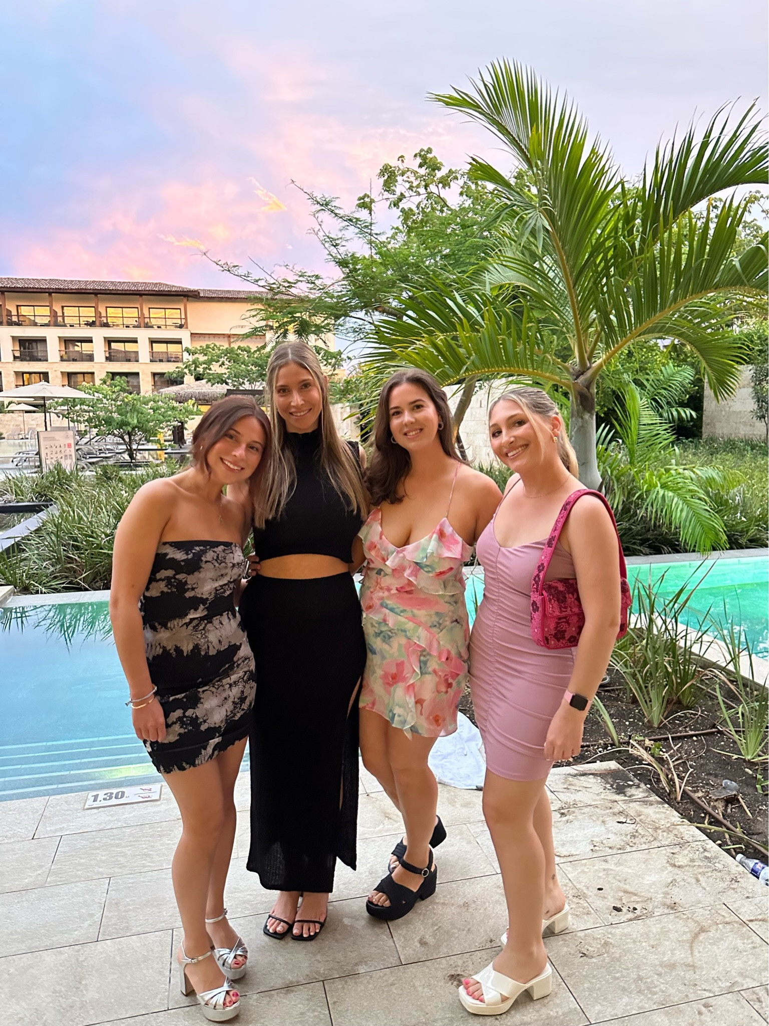 Punta Cana sunshine ☀️ 

#LTKstyletip #LTKpartywear #FashionMonth