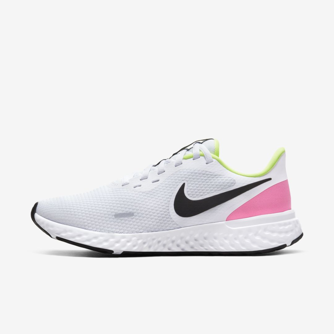 Nike Revolution 5 Women's Running Shoe (White) - Clearance Sale | Nike (US)