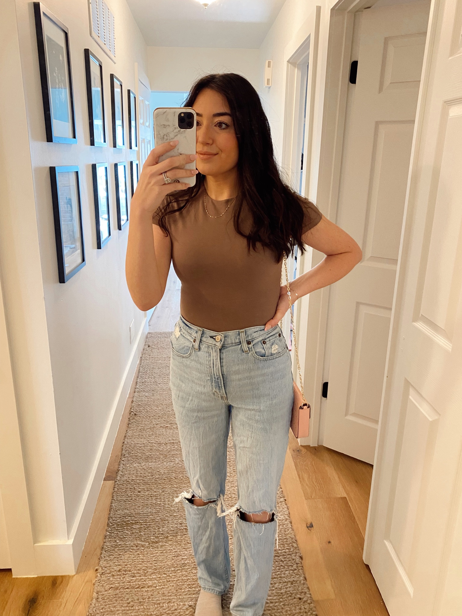 These bodysuits are my new fav! So cute! #Bodysuit #abercrombie #mom #ootf