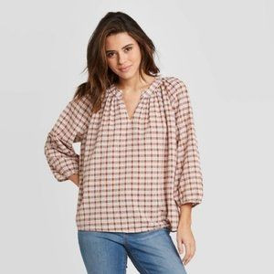 New Universal Thread Plaid Peasant Top | Poshmark