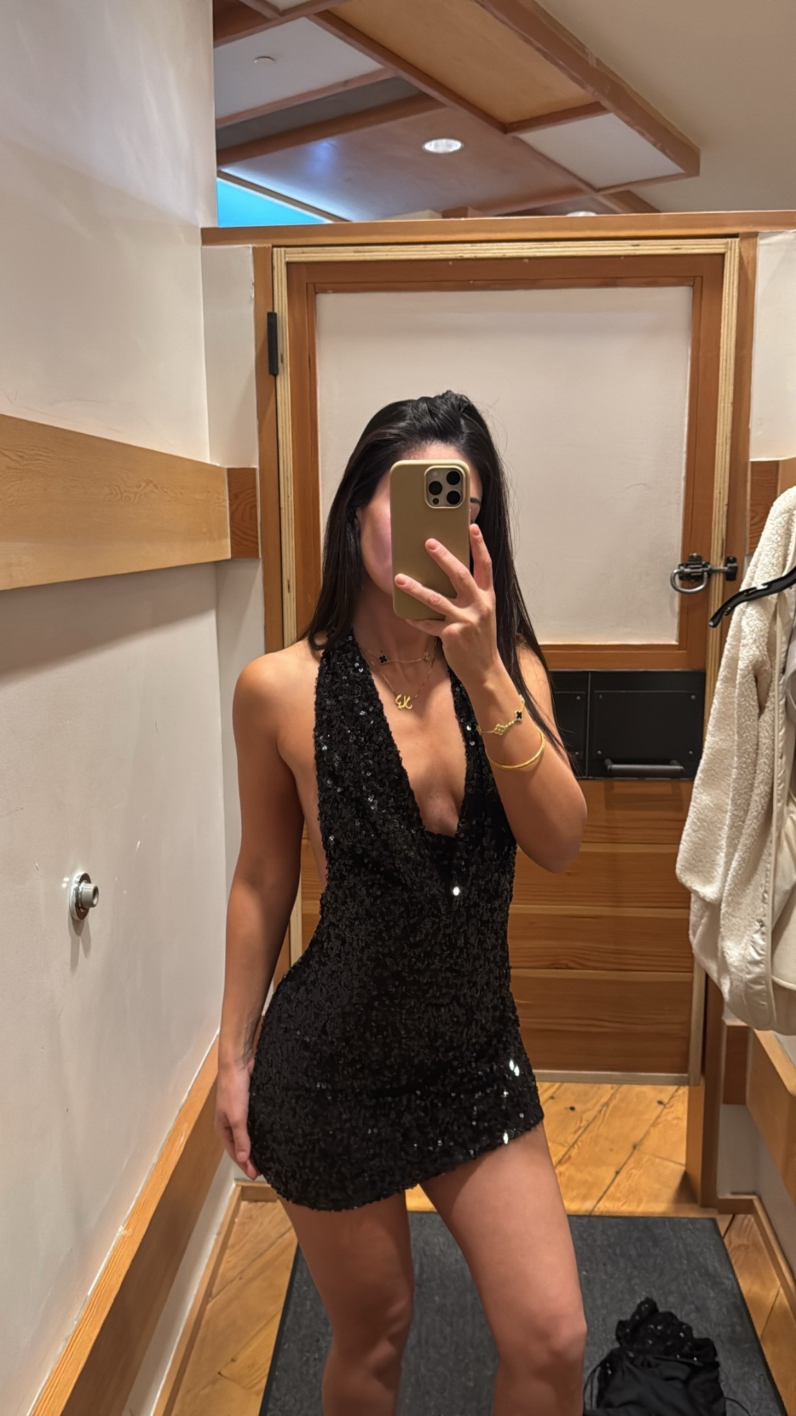 Little black dress 

#LTKstyletip #LTKdresses