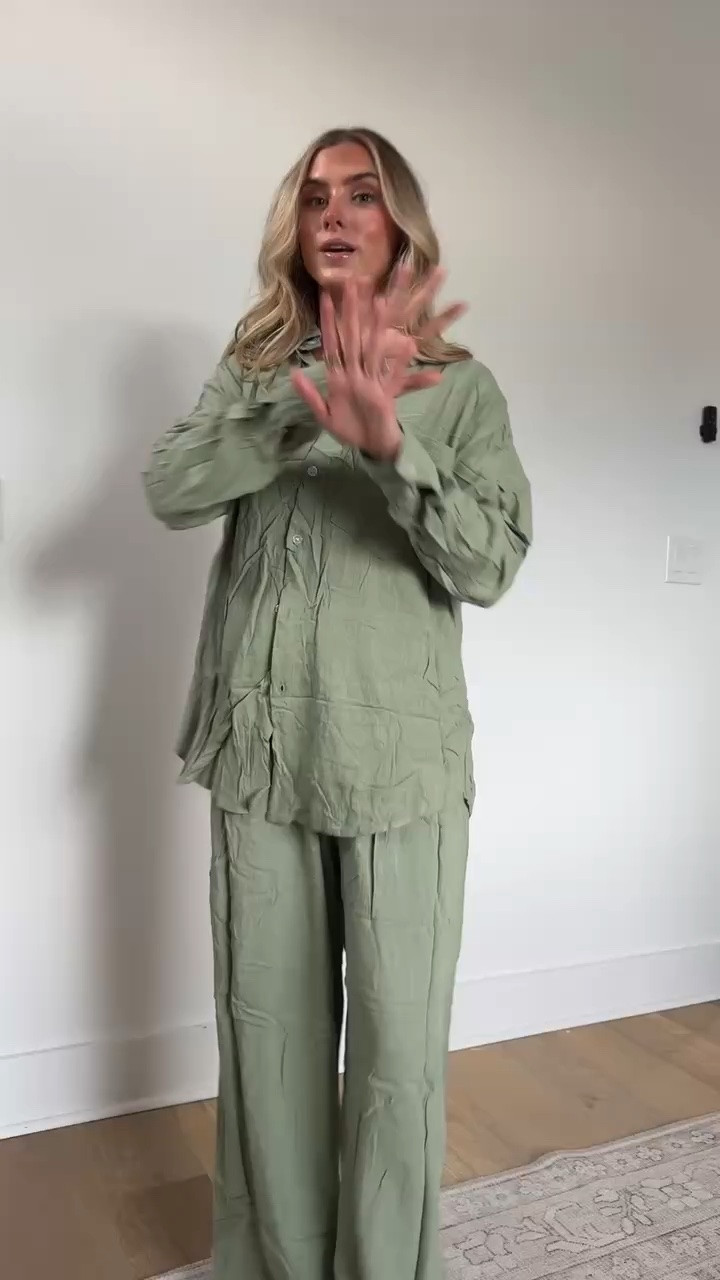 should’ve steamed it but had to share it first this quality of linen is so good and it comes in so many colors too such a versatile outfit from travel to beach to lounge and everything in between 5’4/s in my LTK. 

#amazonfashionfinds #amazonfashion #founditonamazon #linenset #linentwopieceset @Amazon Fashion

#LTKootd #LTKSaleAlert #LTKSeasonal