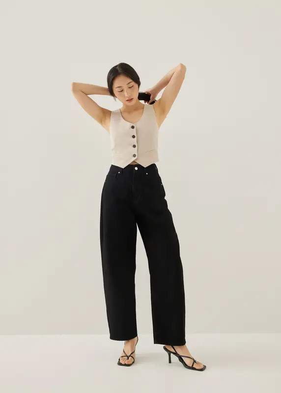 Nixe Tailored Button Down Vest | Love, Bonito USA