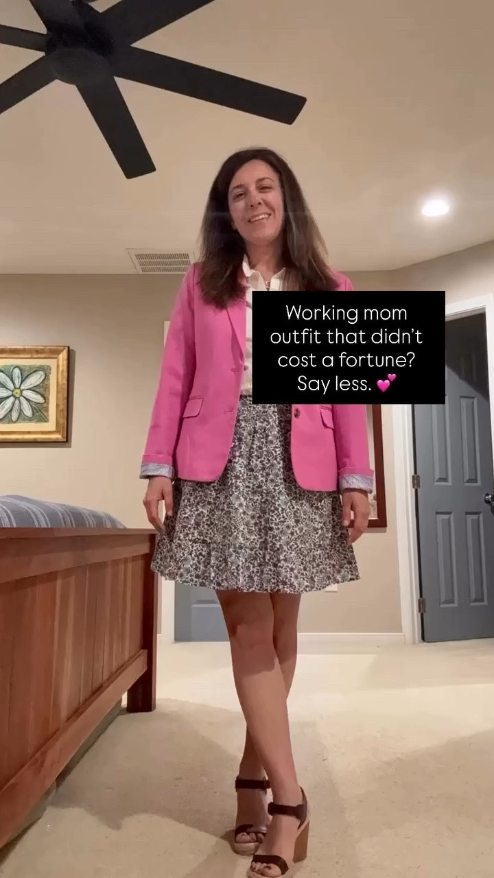 Marketing director by day, outfit researcher by night. If you’re a working mom who wants spring outfits that feel put-together without blowing the budget — you’re in the right place. Affordable fashion for women over 40 who still want to look good. Welcome. 💕

working mom outfit | working mom style | affordable fashion | spring outfits | women over 40 | casual chic | outfit ideas |

#LTKootd #LTKdayinmylife #LTKSaleAlert