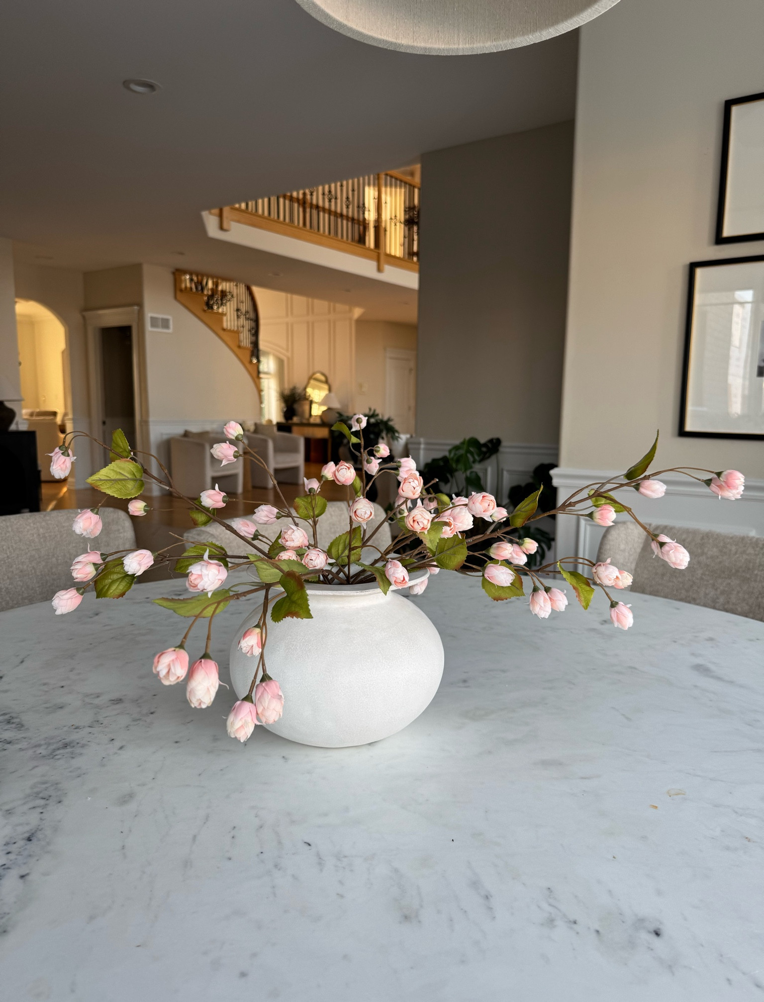 The prettiest stems and they are on sale! I love them in this vase! 

#LTKSaleAlert #LTKHome #LTKFindsUnder50