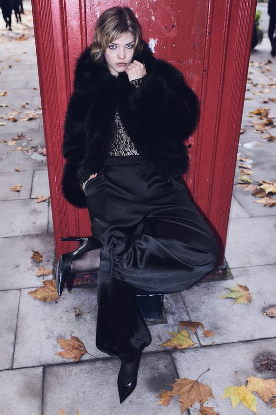 SATIN BALLOON TROUSERS WITH PLEATS | Zara UK