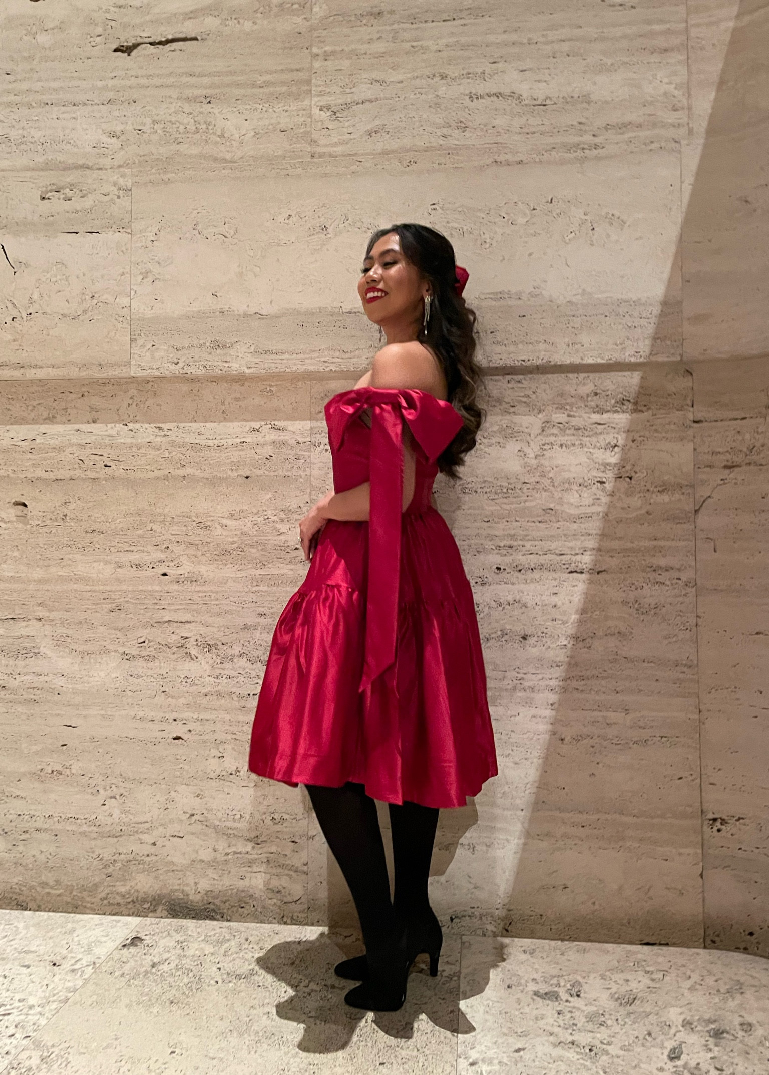 The perfect red dress doesn’t exist….says no one ever! I’m obsessed with this over-the-shoulder red bow mini dress from a recent online purchase and I’m excited to share that’s it’s on sale! Get it before the holiday ends! 

#LTKSeasonal #LTKHoliday #LTKFindsUnder50