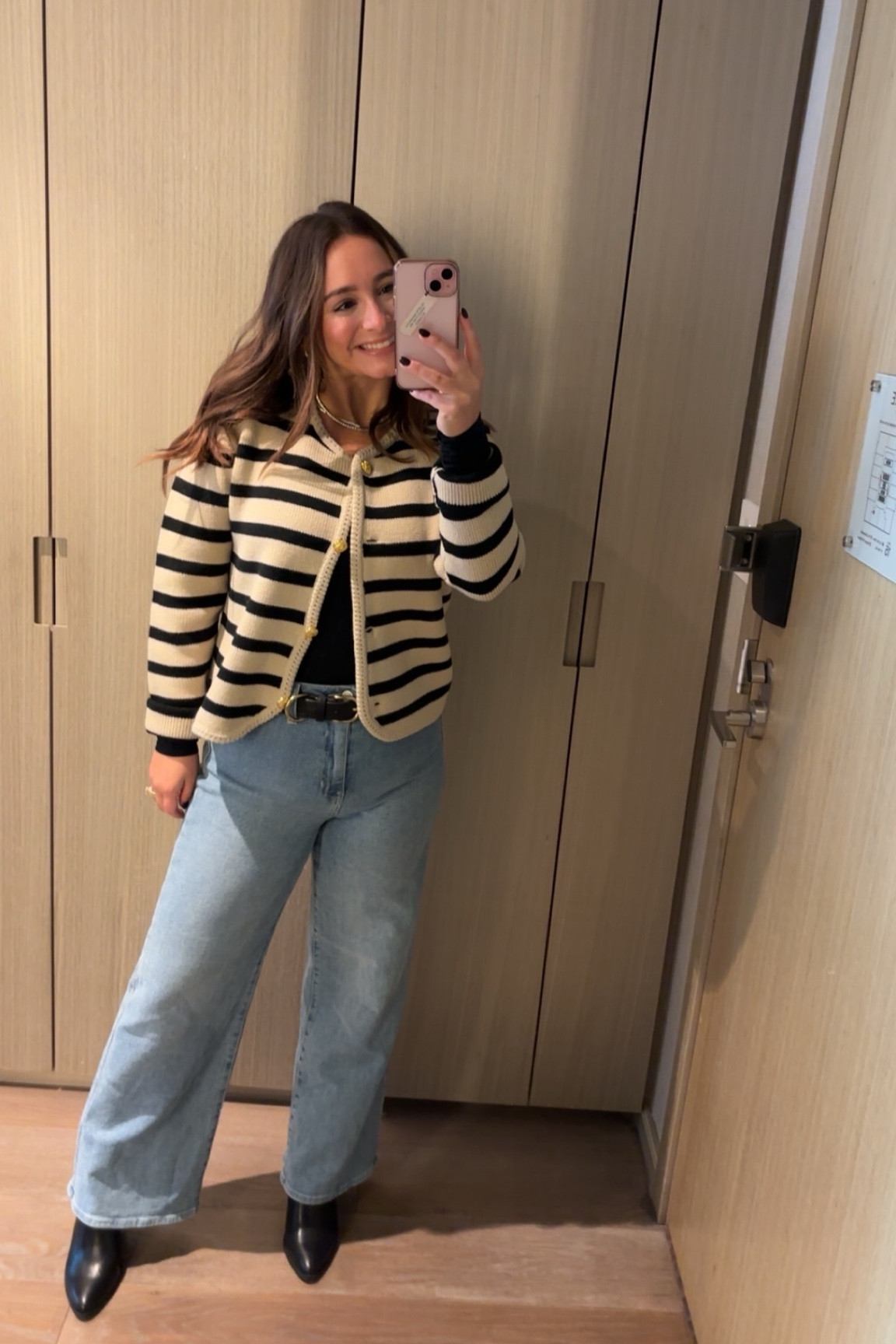 Exploring the city today ✈️

#LTKTravel #LTKWorkwear #LTKHoliday