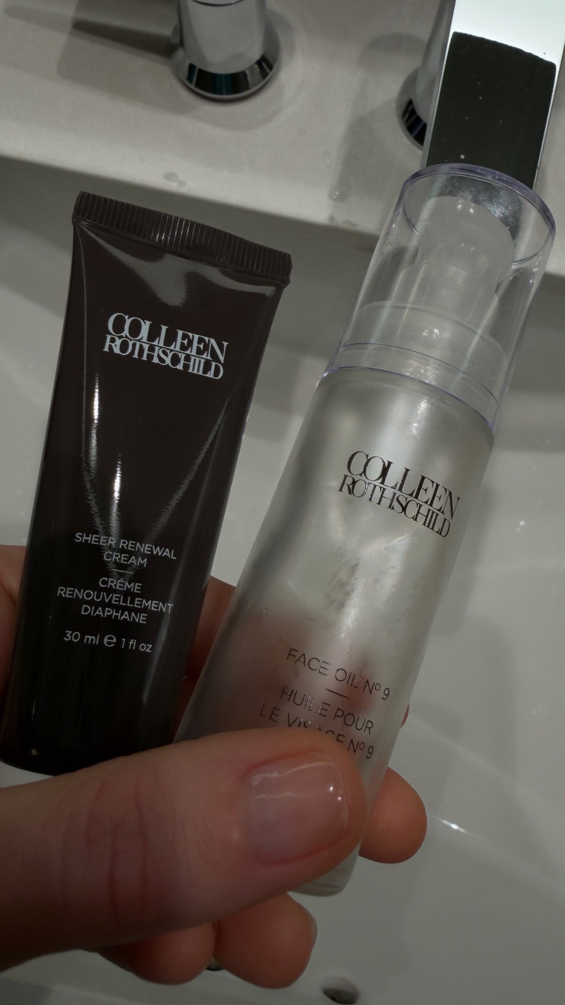 Travel plan of attack for my skin….this combo is nice and hydrating and good for daytime.  ✈️✨