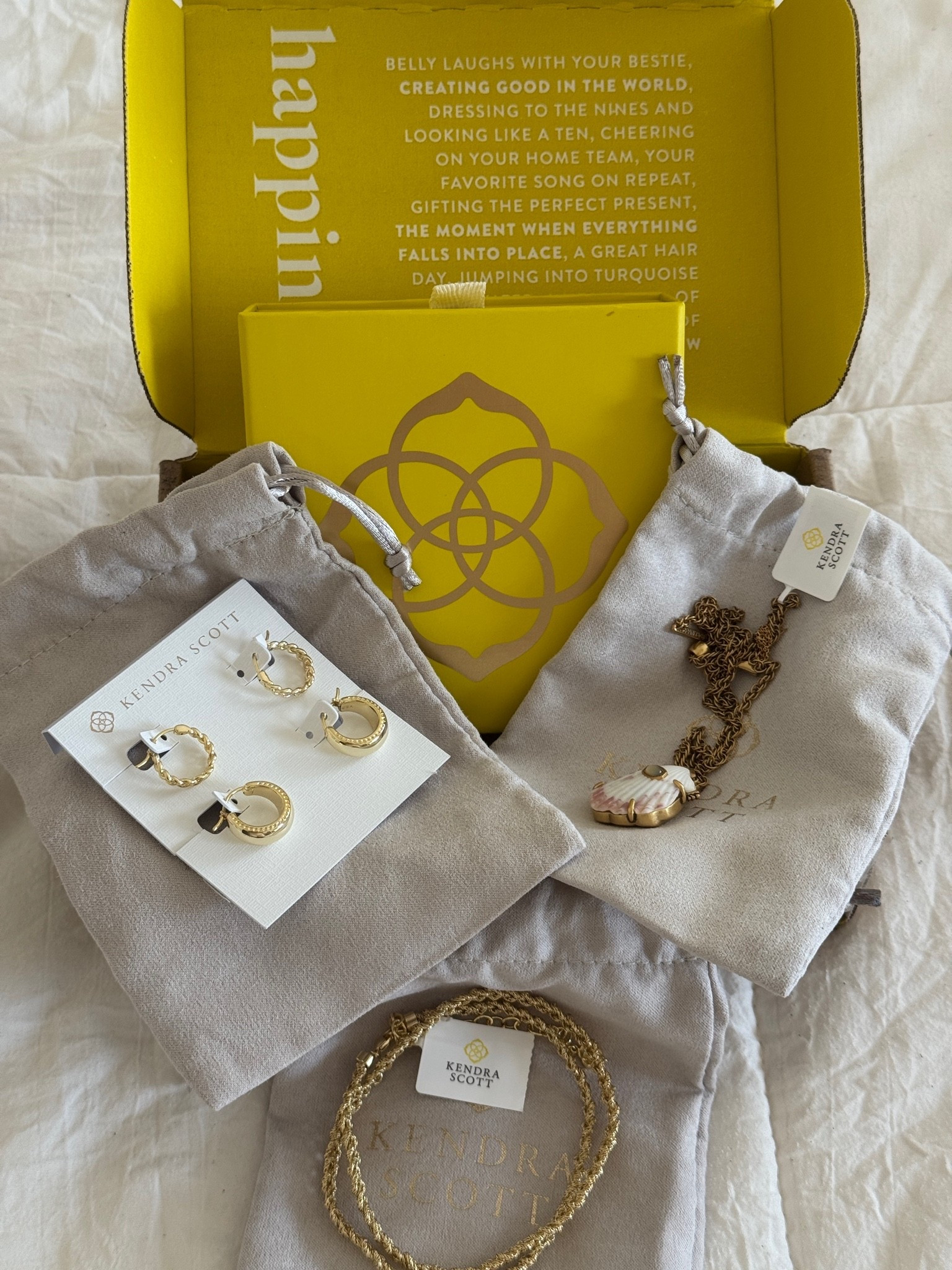 Kendra Scott accessories I’ve been lovinggg 💛

#LTKgrwm #LTKPetite #LTKBeauty