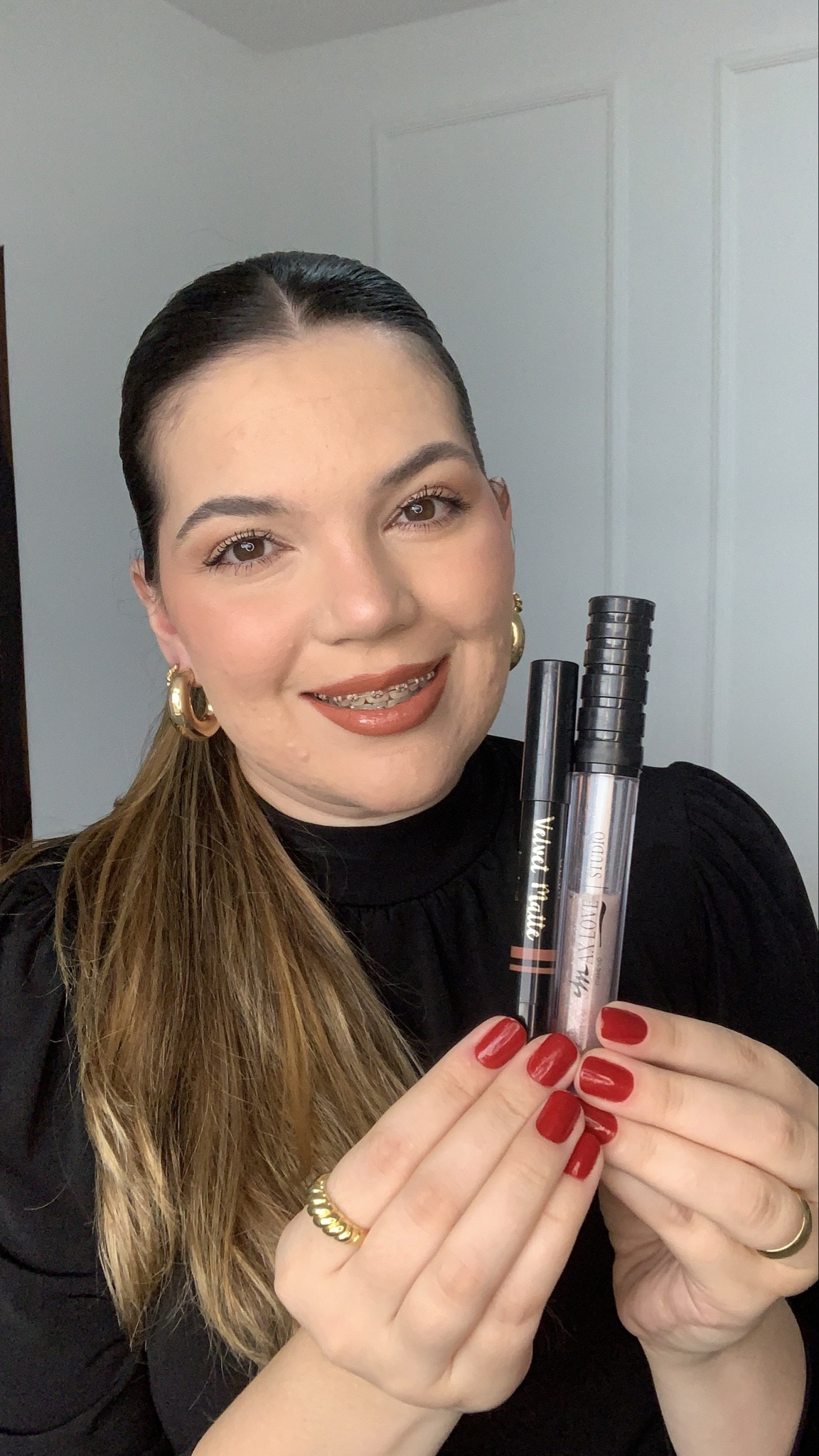 Novo vício, batom Matte com gloss 😮‍💨
Tendência super me alta e estou amando 🥰

#LTKMostLoved #LTKbrasil #LTKbeauty