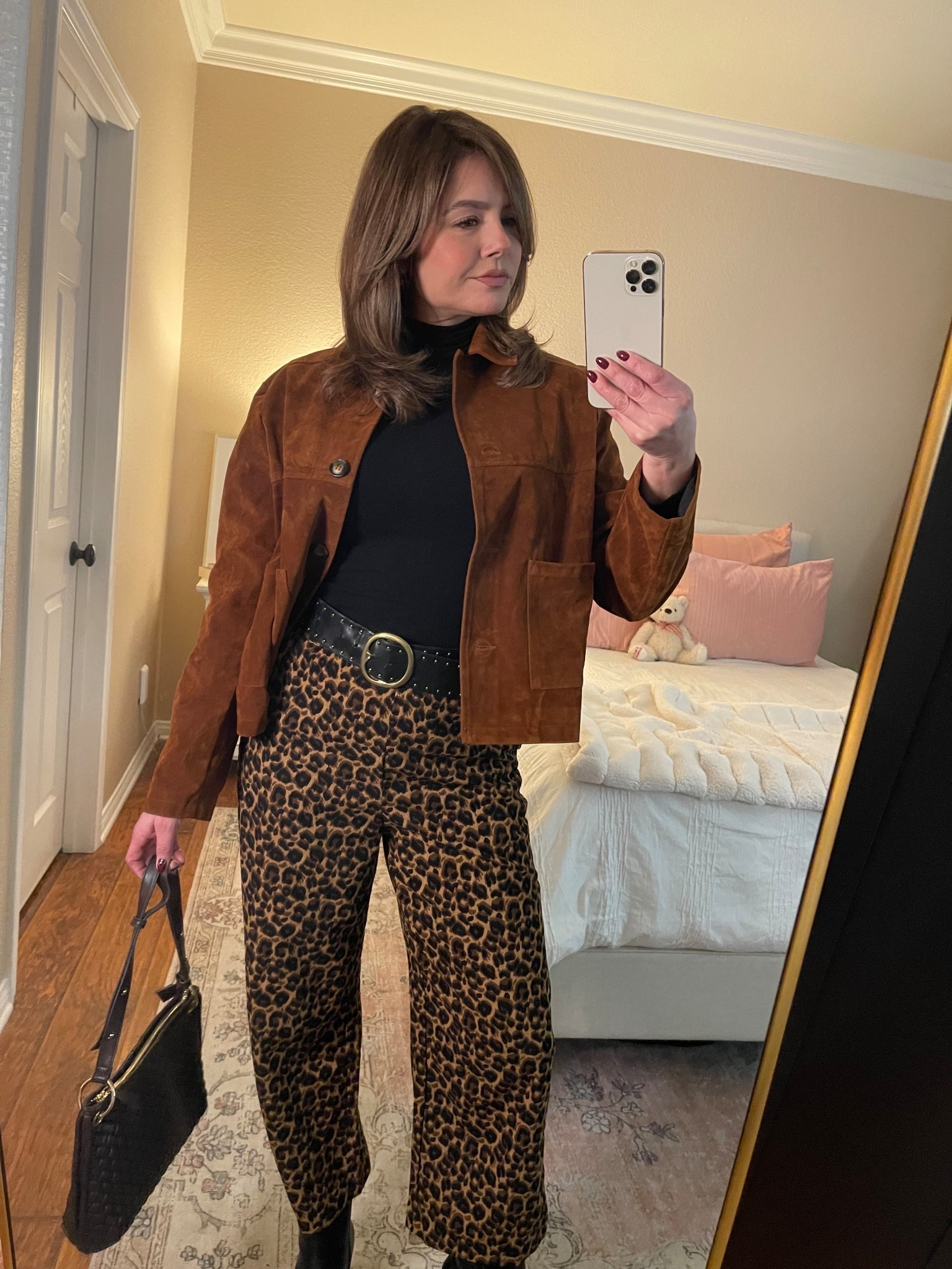 Fall vibes with these pants and jacket form SHEIN 


#LTKGiftGuide #LTKootd #LTKOver40
