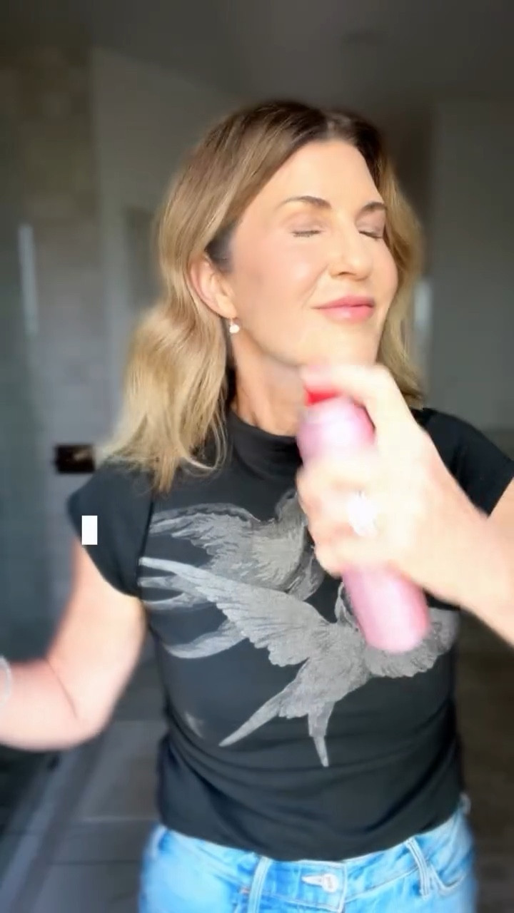 Make up setting sprays + spf 

#LTKOver40 #LTKBeauty