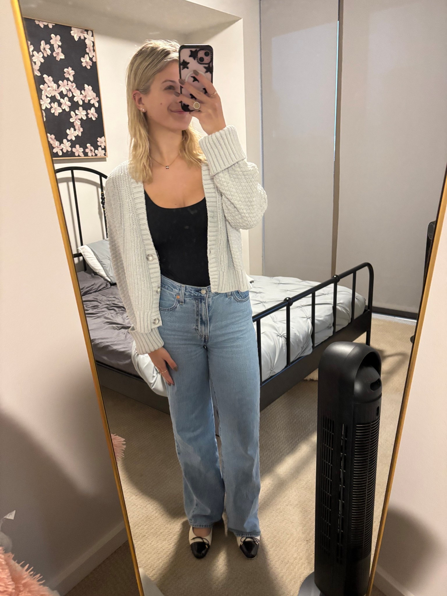 Grab this chunky, yet lightweight cardigan during LTK’s Fall Sale! It’s super high quality and the perfect fall staple you need in your closet for both work and lounging  

#LTKFallSale #LTKSeasonal #LTKWorkwear