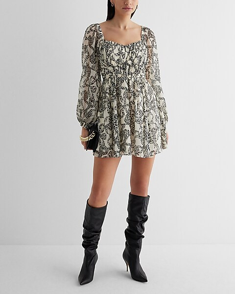 Printed Sweetheart Neckline Long Sleeve Mini Babydoll Dress | Express