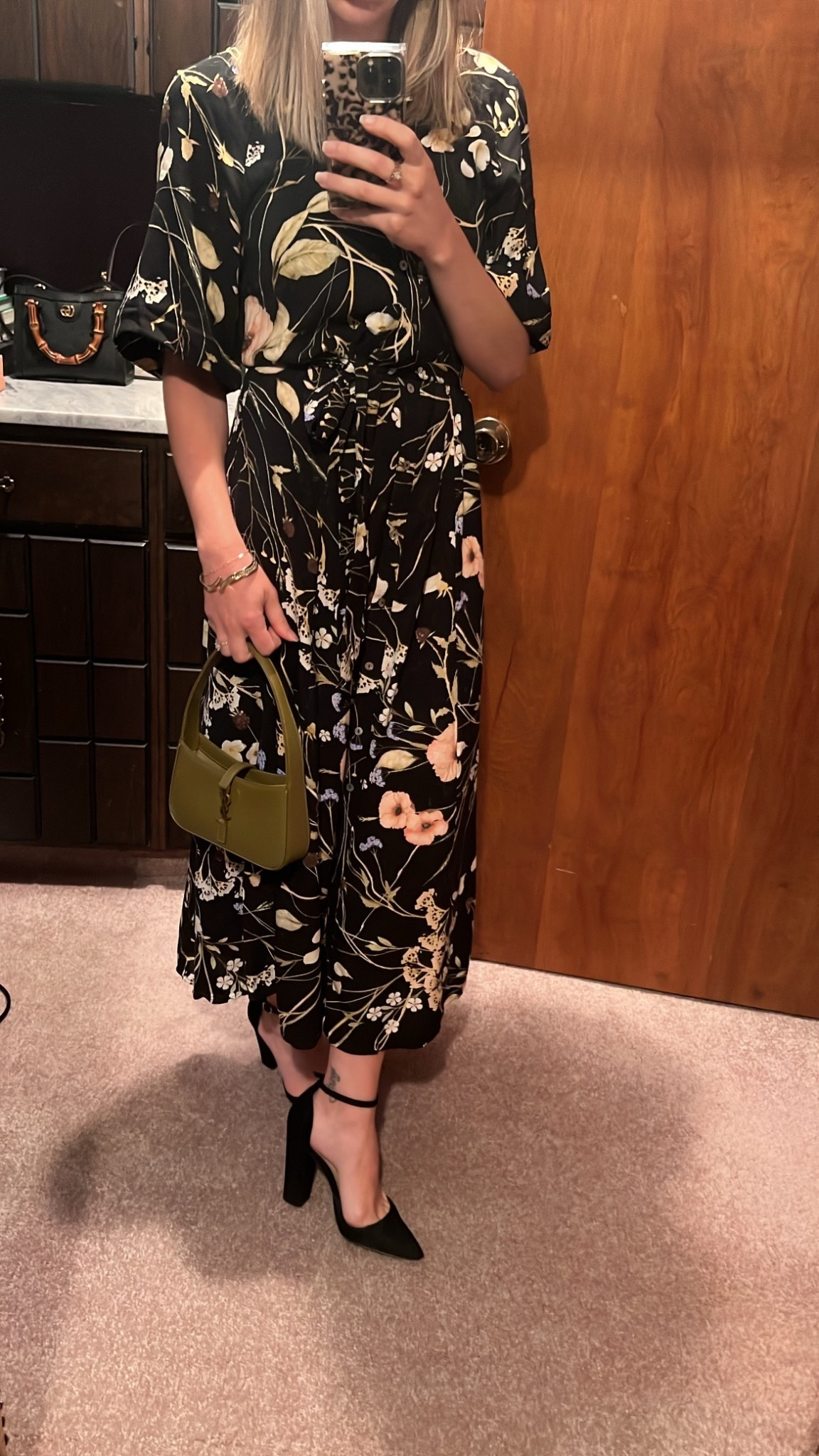 Casual Wedding Guest Attire

#LTKFindsUnder50 #LTKWedding