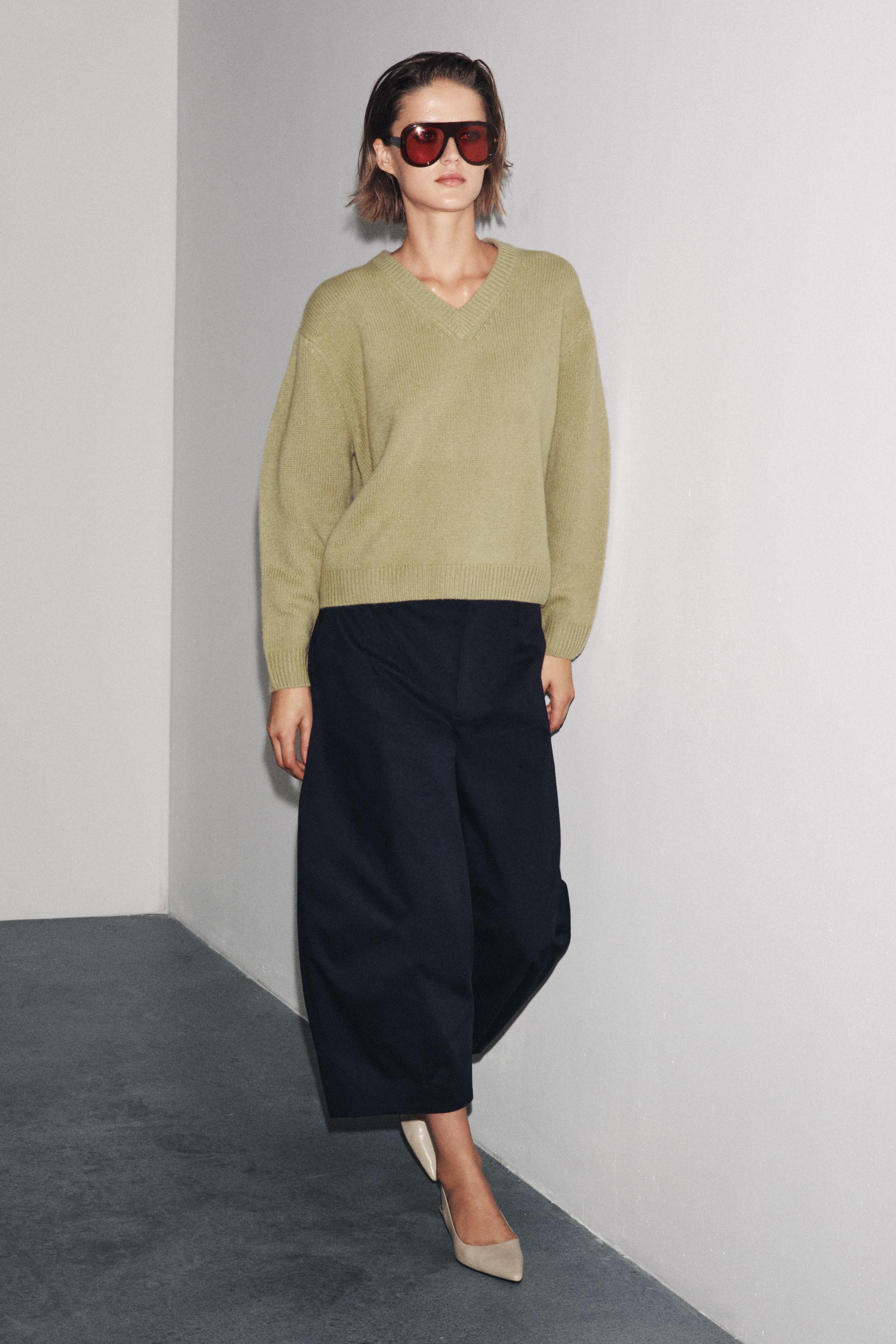 100% WOOL V-NECK SWEATER | Zara US