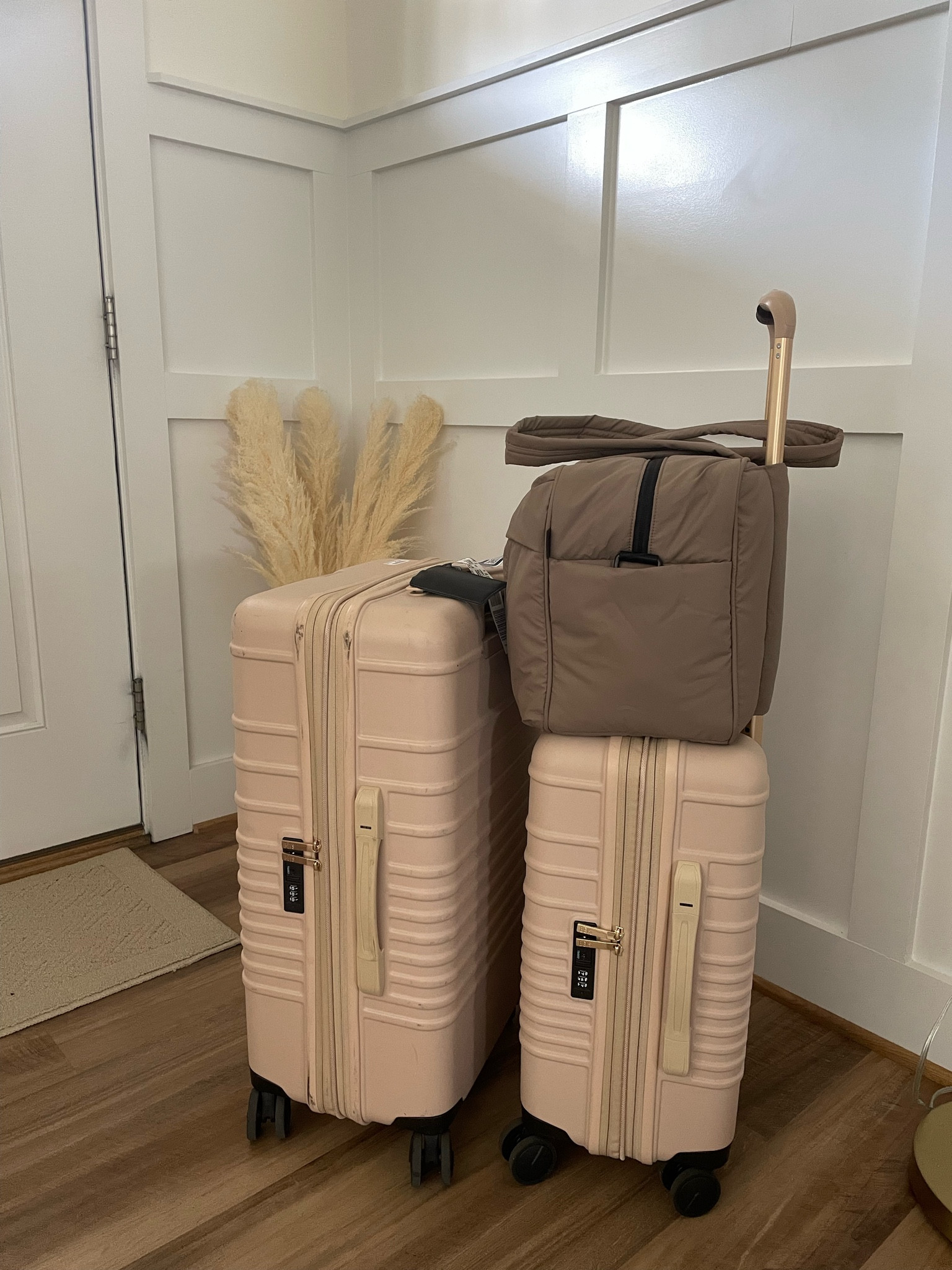 Luggage overview 🫶🏼 
+ Beis 26 inch check in bag 
+ Beis 21 inch carry on bag 
+ calpak Luka duffel 

#LTKtravel #LTKstyletip #LTKFind