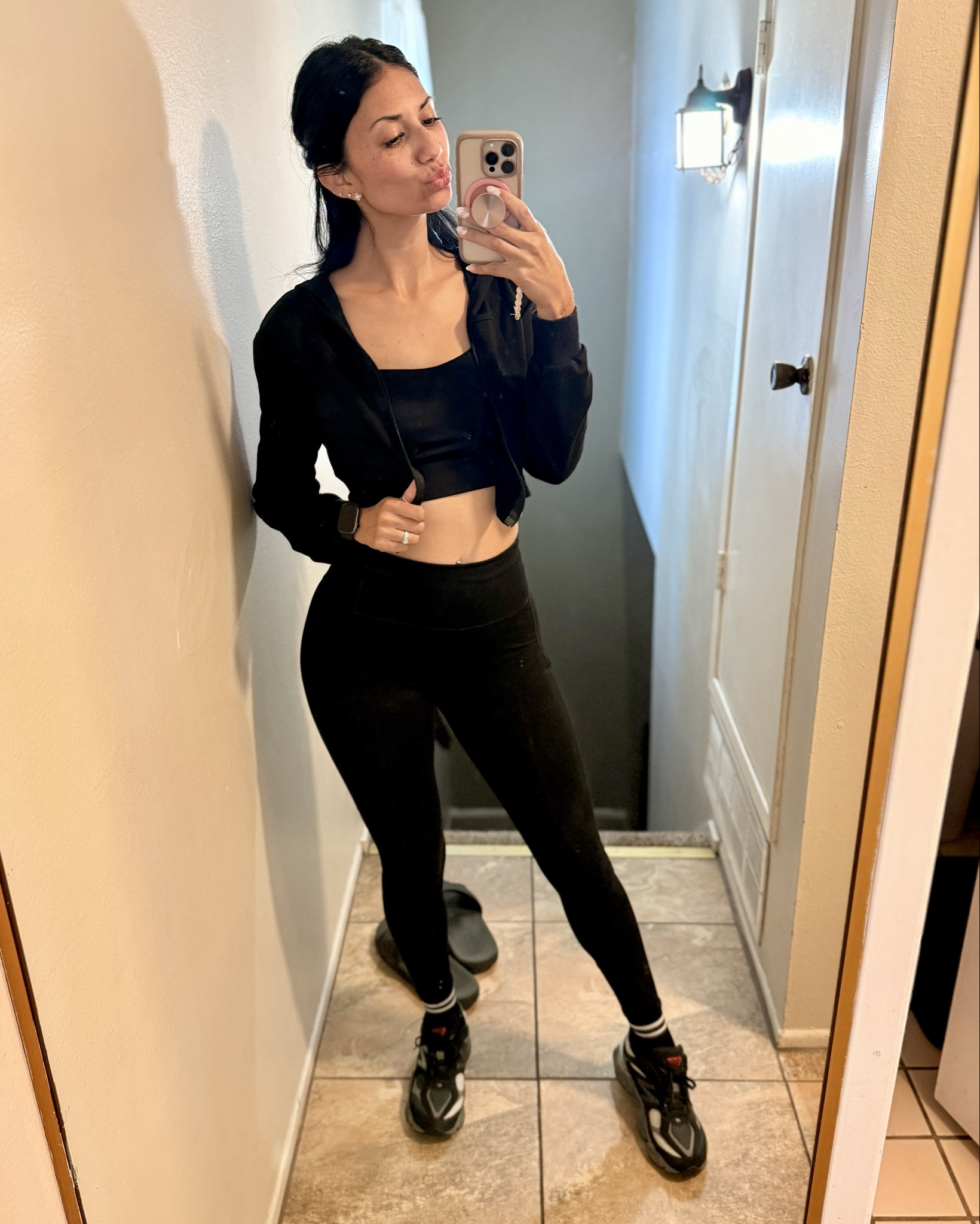 GYM FIT💪🏼🖤

#LTKTall #LTKActive #LTKmomlife