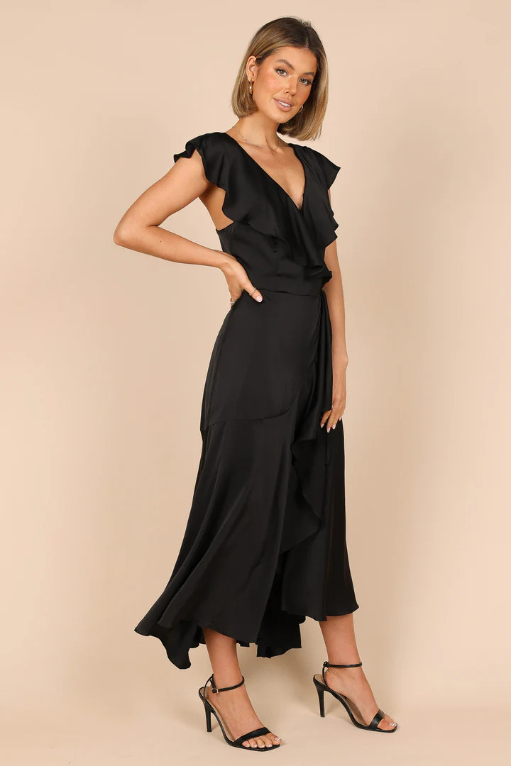Cally Frill Shoulder Maxi Dress - Black | Petal & Pup (US)